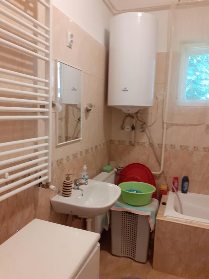 Var-Lak Vendeghaz Szendro Buitenkant foto